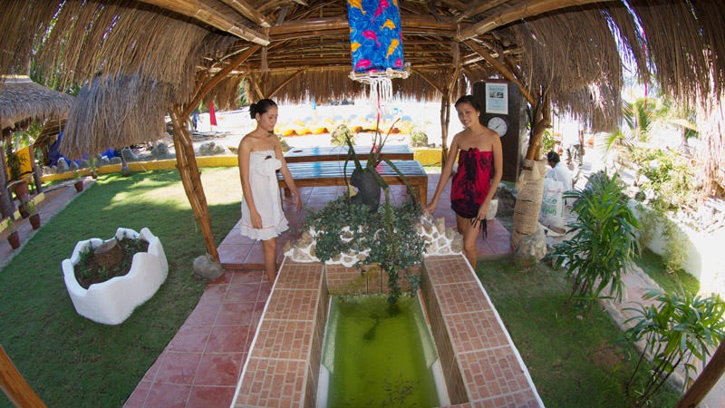 Treat yourself in our Spa and Massage Center after your dives.