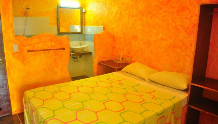 Budget Rooms near Logon Beach fits in your budget perfectly.